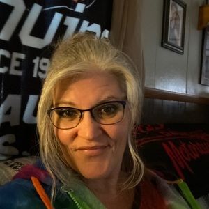 Meet your Posher, Shelly